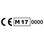 Esimerkki mittauslaitedirektiivin mukaisesta CE-merkinnästä. M-kirjain ja vuosiluku kertovat laitteen valmistusajankohdan. Oikeanpuoleinen nelinumeroinen luku on vaatimustenmukaisuuden arvioinnissa mukana olleen ilmoitetun laitoksen tunnus.